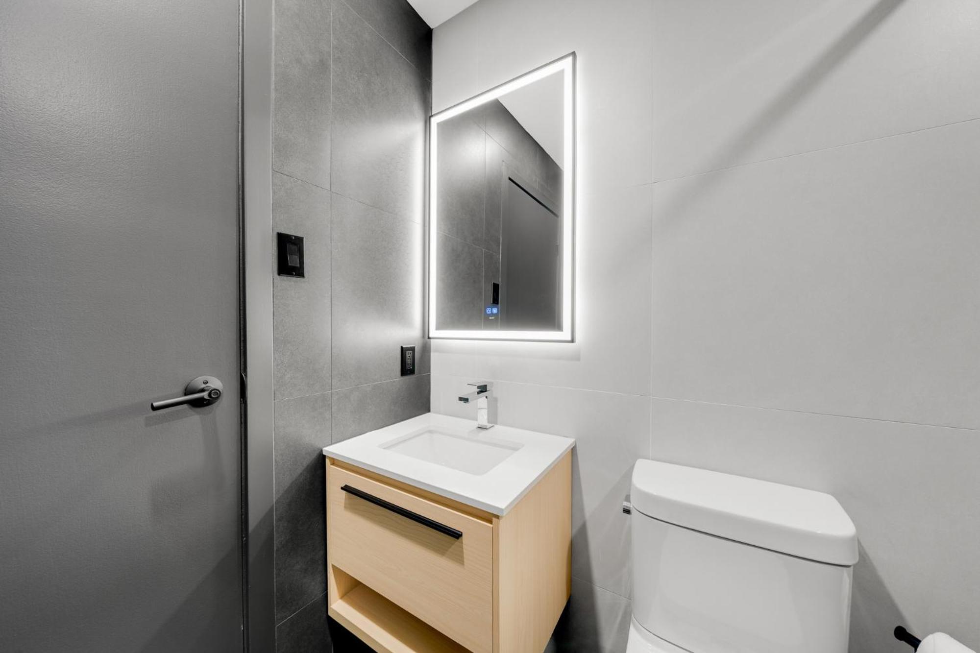 Lift Hotel Montréal Exterior foto